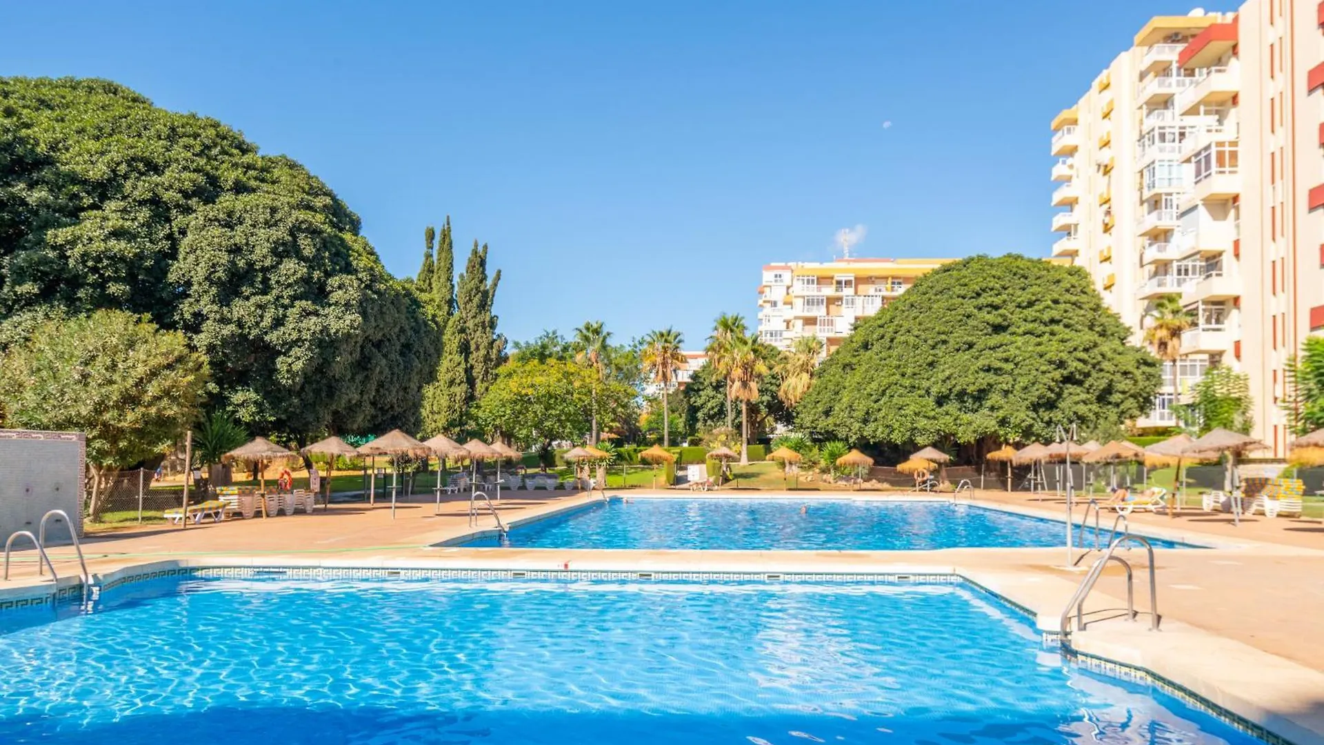 Hercules Pool & Beach Benalmadena